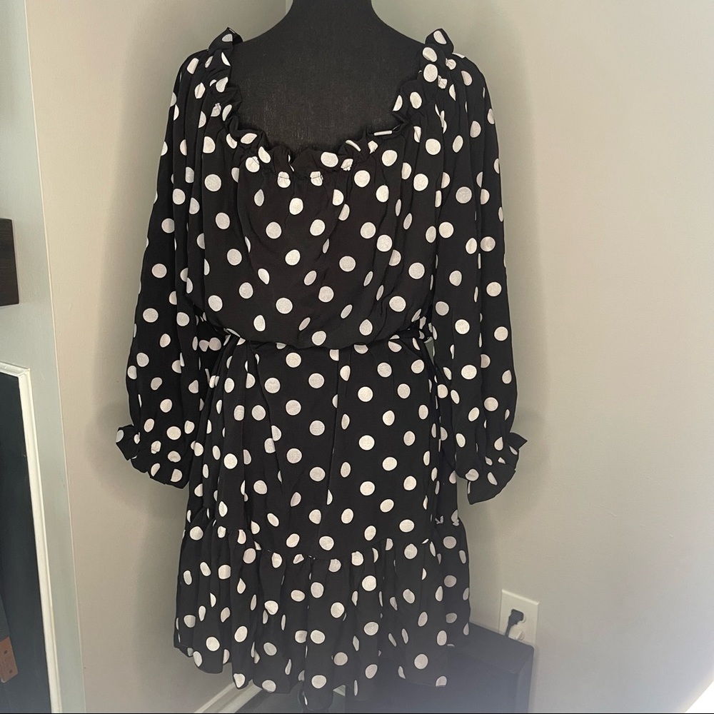 Boohoo Plus Off Shoulder Polka Dot Ruffle Skater Dress. Size US 24 NWT
